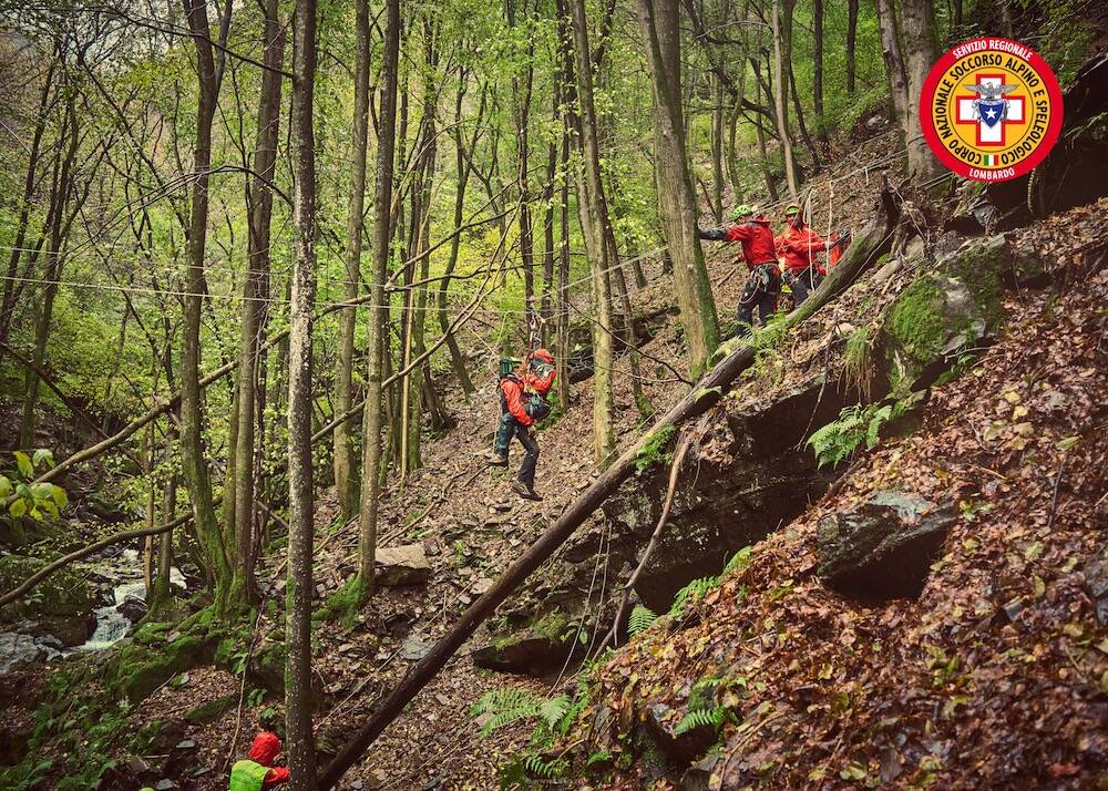 Simulazione di intervento a Piero degli uomini del Soccorso Alpino
