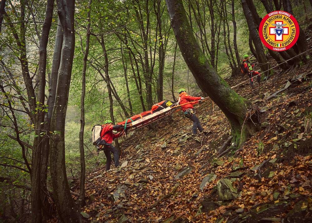 Simulazione di intervento a Piero degli uomini del Soccorso Alpino