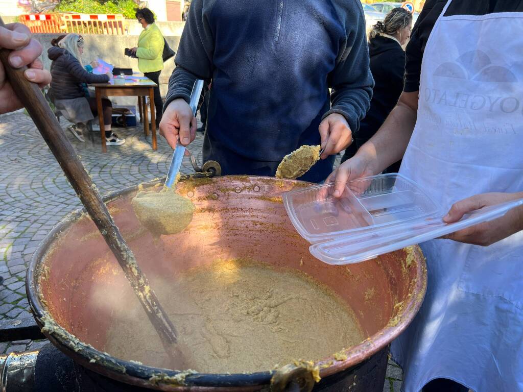 A Ispra la polentata organizzata dai commercianti 