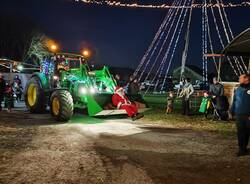 L'albero di trattori alla Fattoria Robustelli di Ranco 