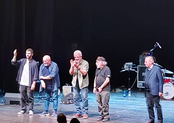 I Musici di Guccini riempono di nostalgia Varese