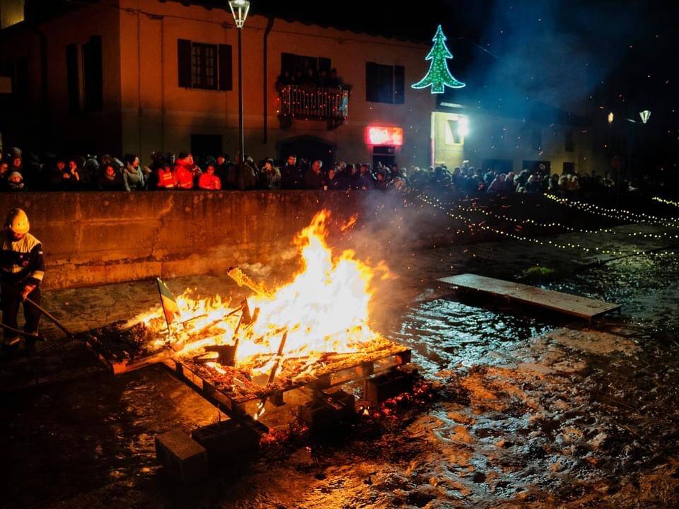 Se Brusa ul vecc 2023 germignaga