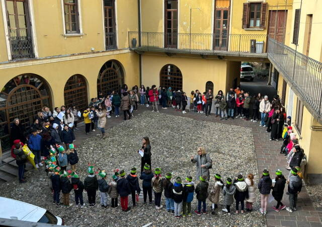 \"M\'illumino di meno\" con le scuole di Gemonio