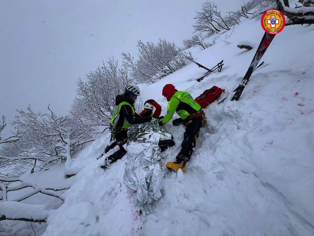 Esercitazione in Piemonte per il Soccorso alpino di Varese