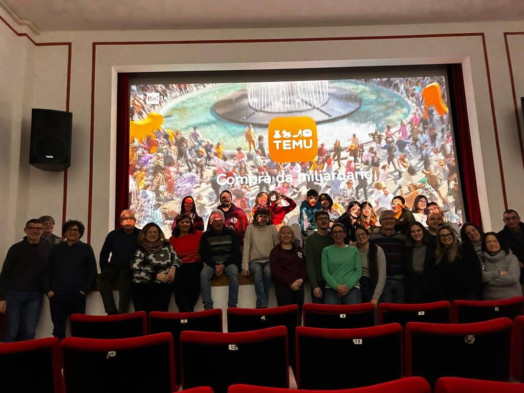 La finalissima di Sanremo al Cinema Santamanzio di Travedona per Clara
