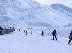 Alunni scuola in montagna