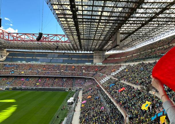 Cresimandi a San Siro per la Pasqua 2024
