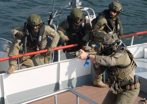 esercitazione ceresio polizia cantonale carabinieri