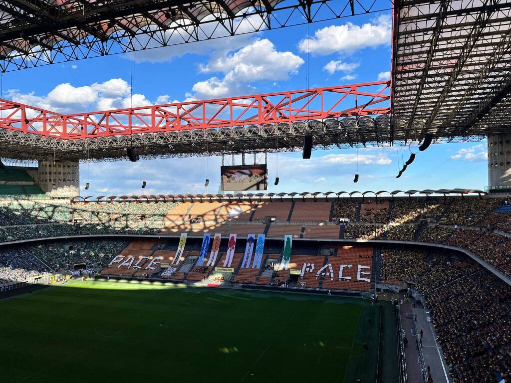 Festa a San Siro: con i cresimandi oltre 50 mila persone insieme a Delpini