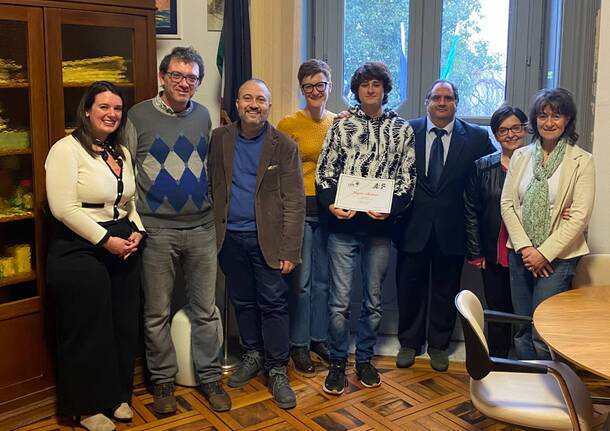 thomas rigoni vincitore campionato provinciale fisica luino