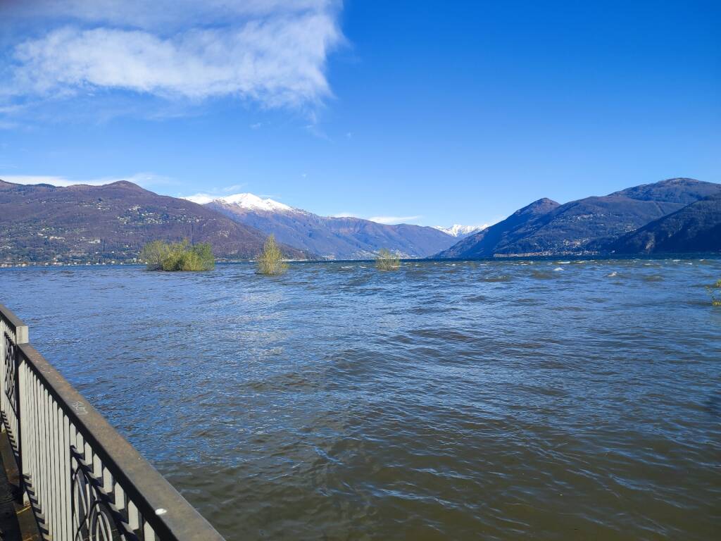 La foce del Tresa dopo i temporali