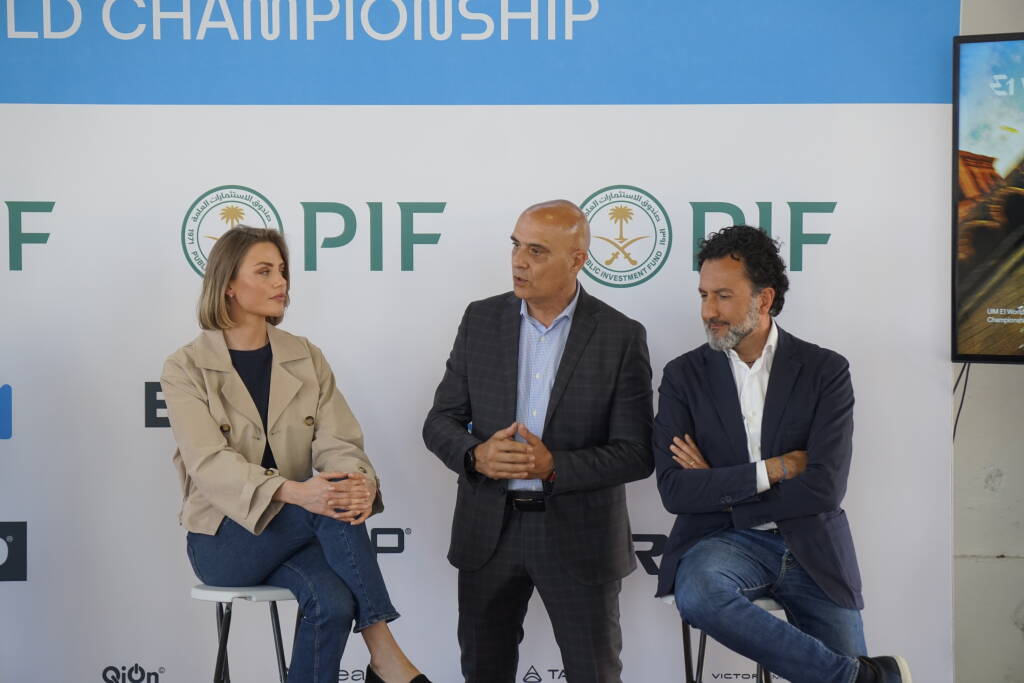 I bolidi delle E1 Series sulle acque del Lago Maggiore