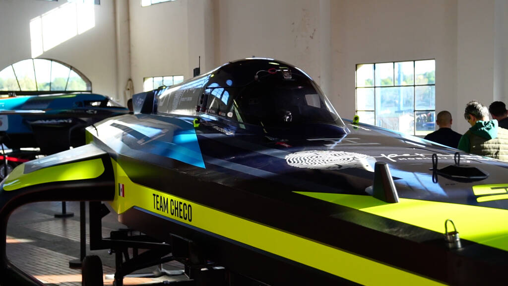 I bolidi delle E1 Series sulle acque del Lago Maggiore