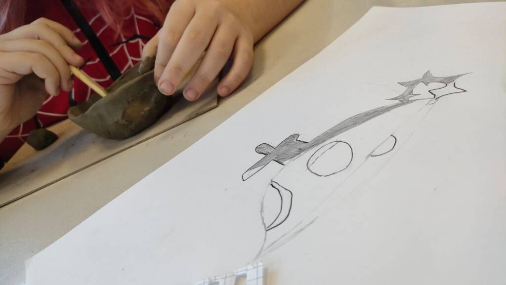 La mostra delle seconde medie della “G.B. Monteggia” di Laveno Mombello