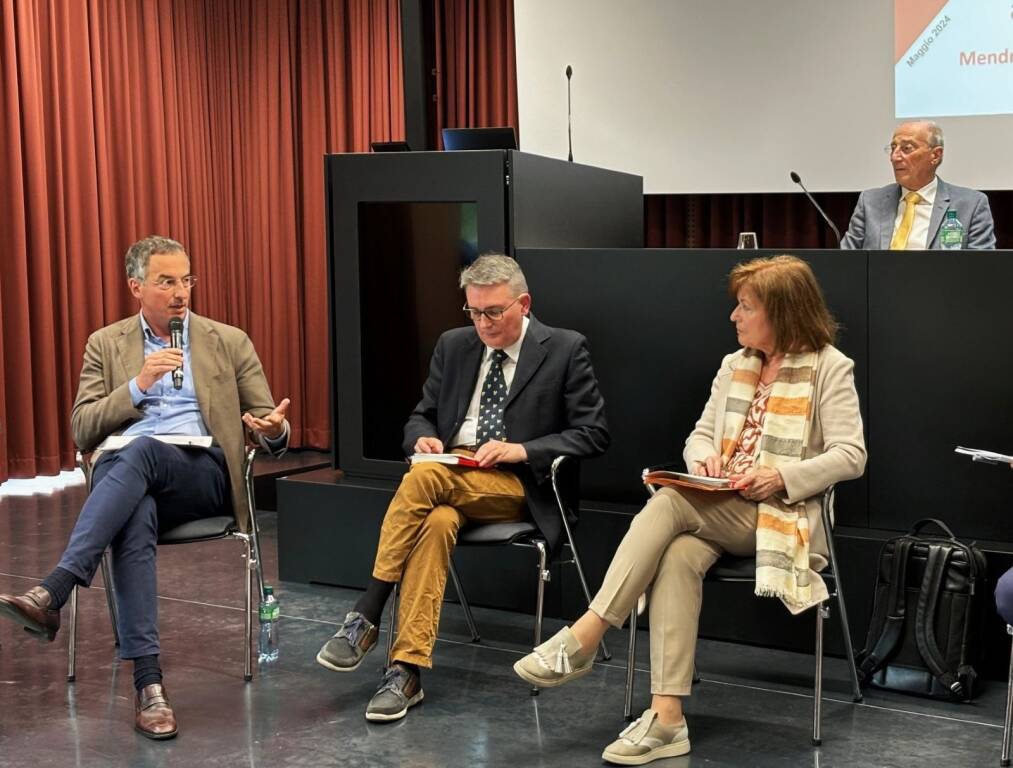 Mendrisio - Presentazione del libro "La cooperazione transfrontaliera"