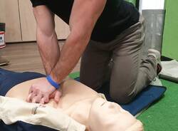 Corso Gratuito per utilizzo defibrillatori - per giovani 16- 34 anni
