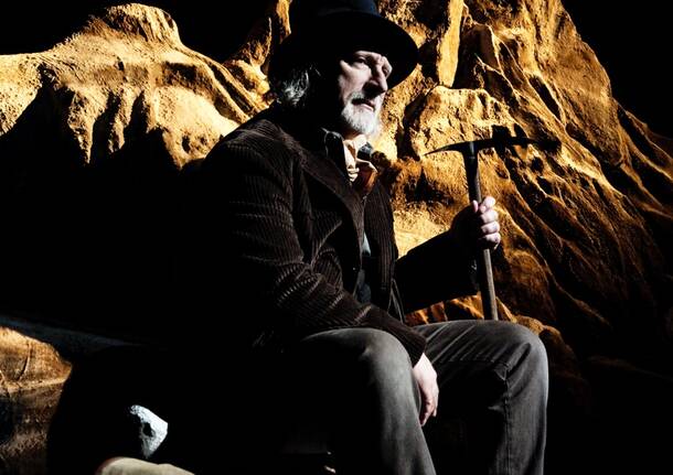 LA CONQUISTA DEL CERVINO - Roberto Anglisani