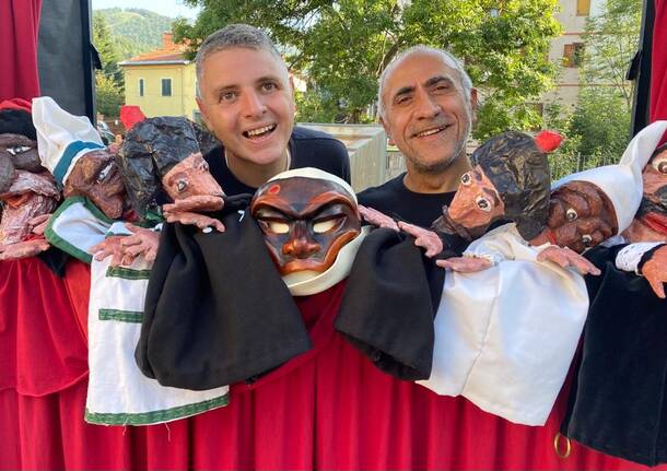 LA FAME DI ARLECCHINO - La Bottega teatrale di Torino