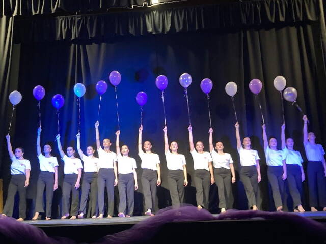 Farfalle Lilla Dance Show