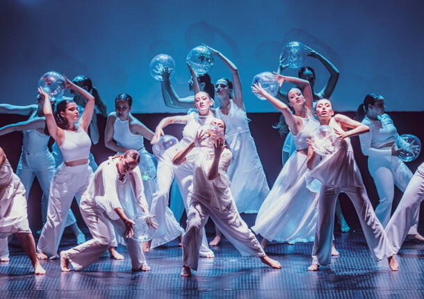 Farfalle Lilla Dance Show