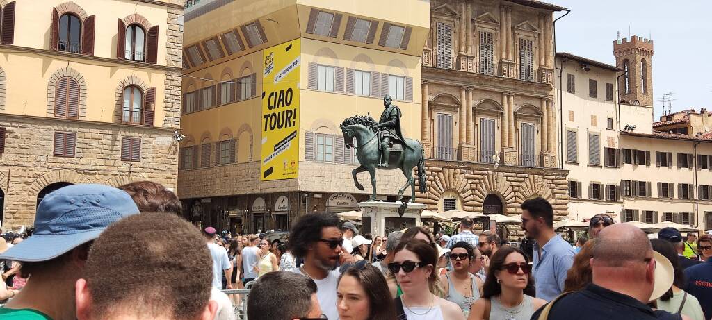 Firenze in giallo per la partenza del Tour de France
