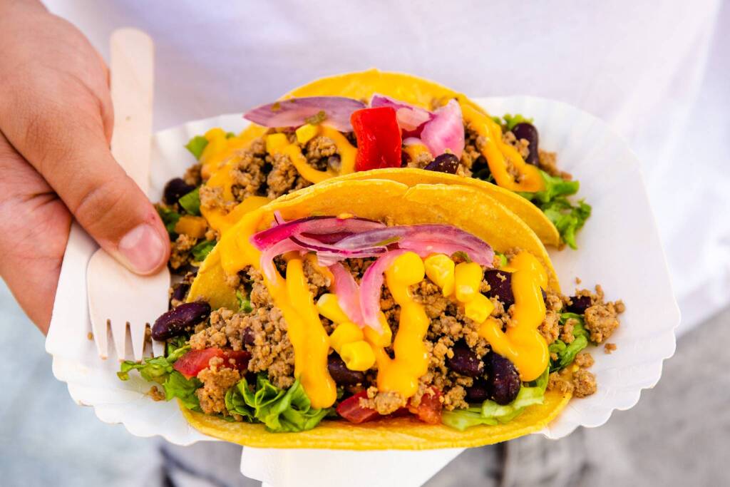 Rolling Truck Street Food a Cannobio