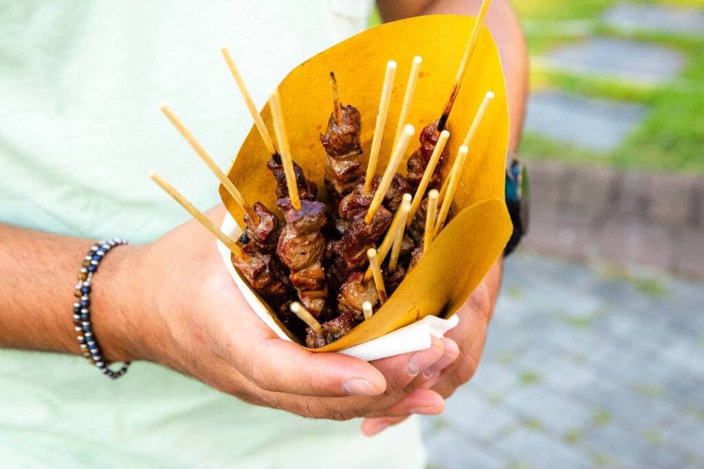 Rolling Truck Street Food a Cannobio