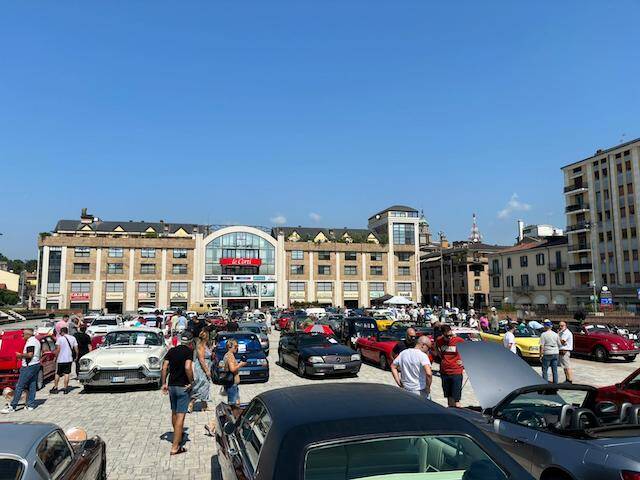 Mitiche in piazza