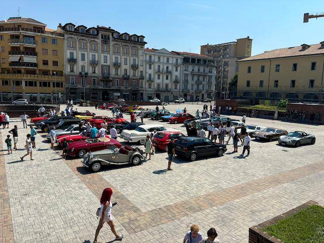 Mitiche in piazza