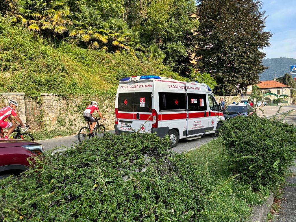 L'incidente tra auto e moto a Gemonio