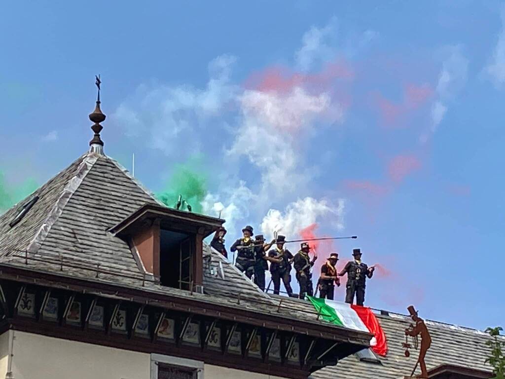 Santa Maria Maggiore - Il raduno internazionale degli spazzacamini 2024 - foto di Ulisse Piana