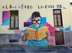 Il nuovo volto del teatro di Varano Borghi firmato da Mister Riga