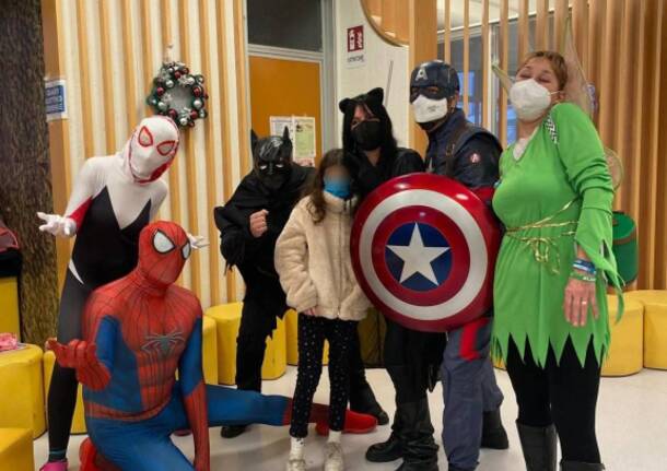 Il Natale in ospedale arriva con Cuorieroi