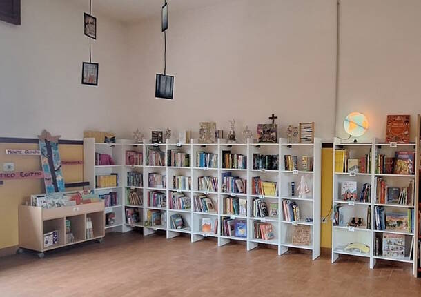 Nuova biblioteca scolastica alla \"Curti\" di Gemonio
