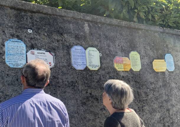 passeggiata amore ispra piastrelle premio berrino