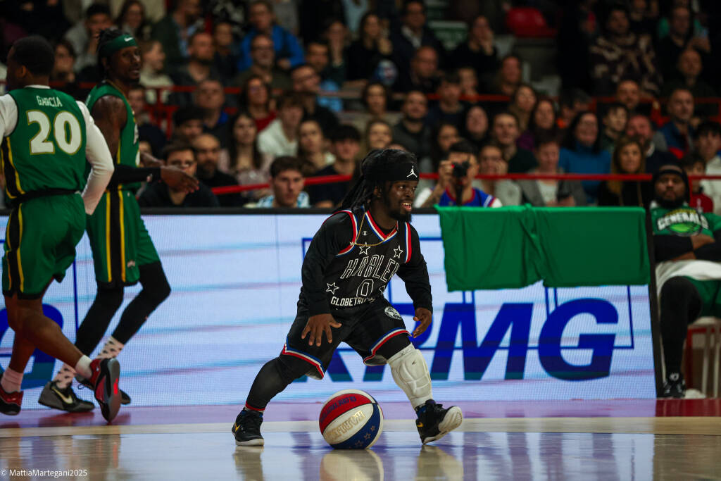Gli Harlem Globetrotter incantano Varese