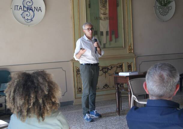 «Frustranti ma necessarie», le Conferenze sul clima al centro del Festival della Meraviglia a Laveno