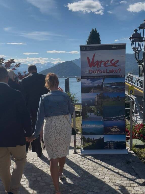 inaugurazione battello laveno santa caterina
