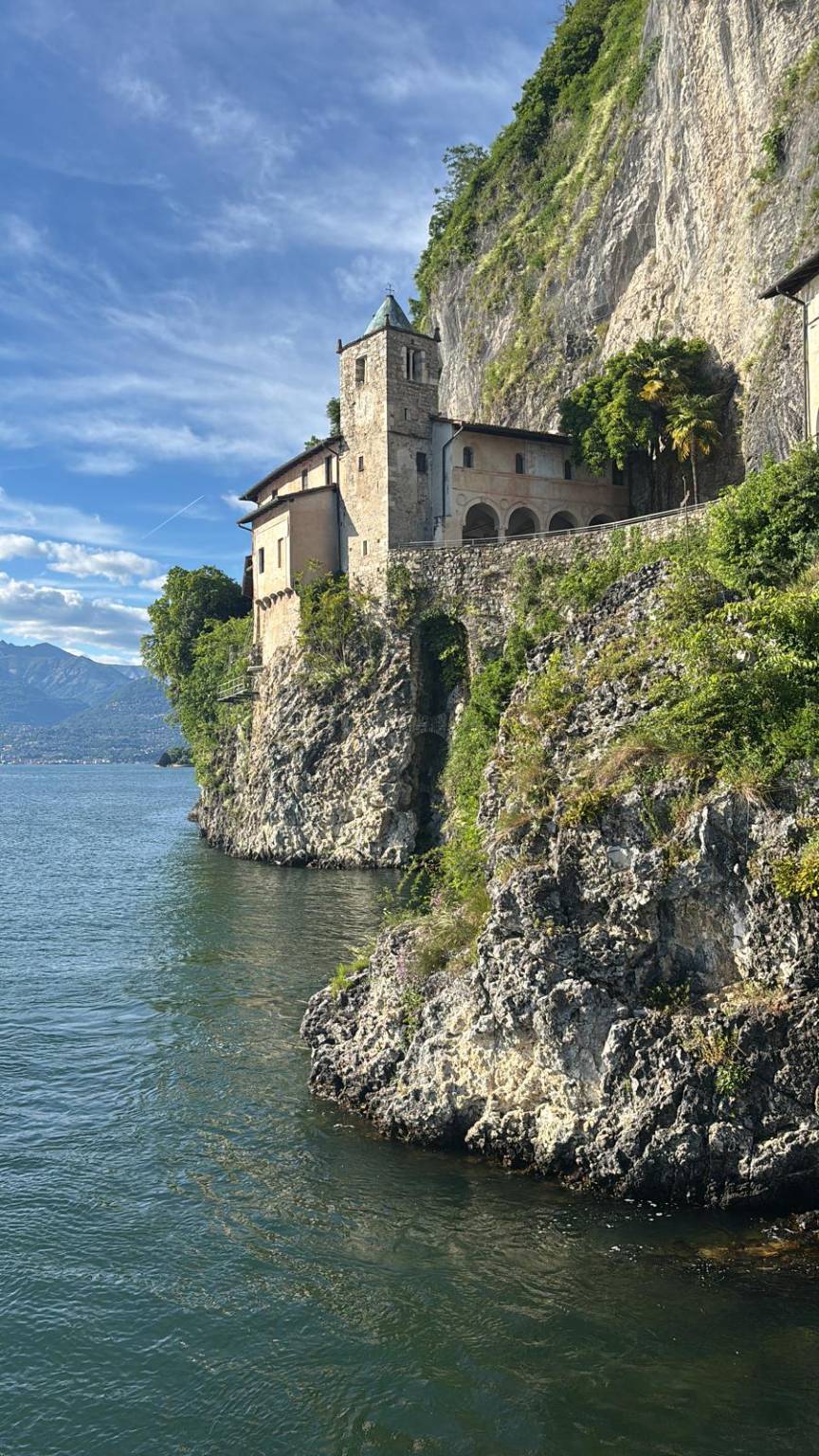 inaugurazione battello laveno santa caterina