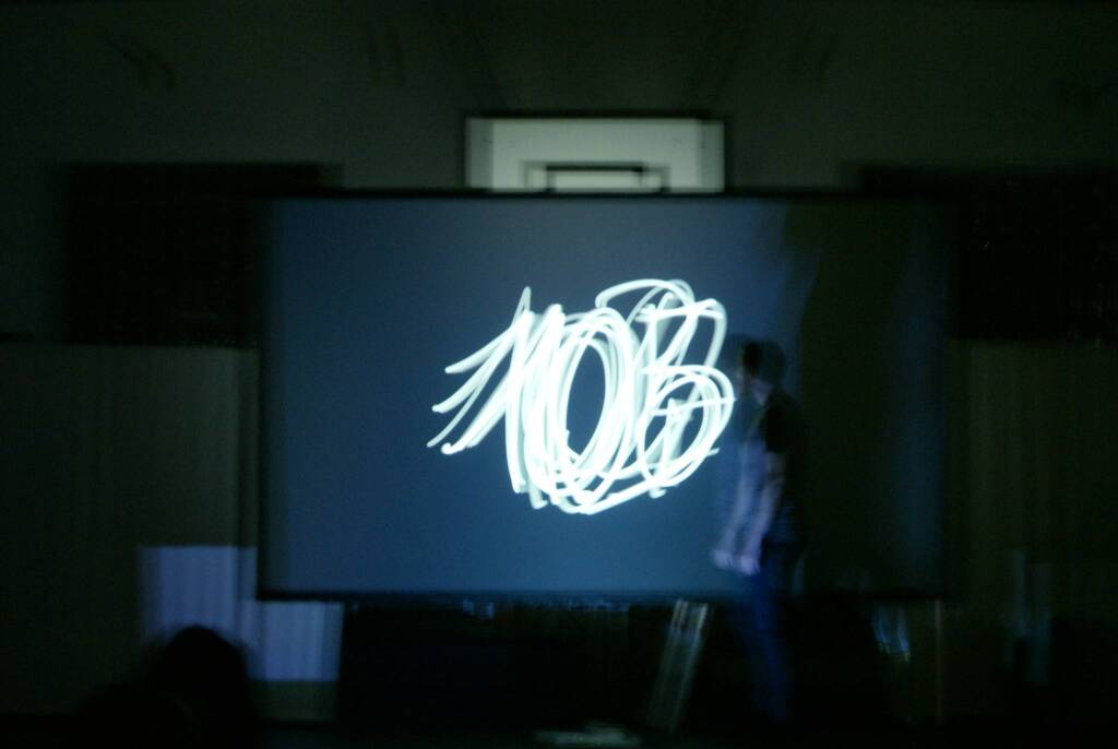 «Per avere a che fare con la vita ci vuole coraggio», Beppe Casales fa cantare il Festival della Meraviglia