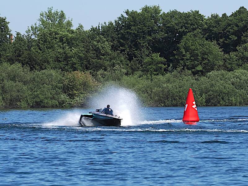 E1 Series tra virate al limite, incidenti in acqua e scafi velocissimi