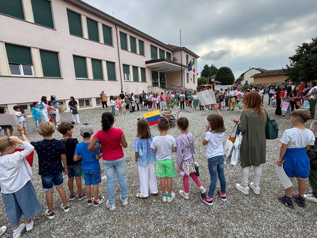 Il Kaki della pace ad angera