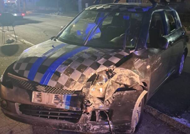 Incidente a Germignaga: auto contro un muro