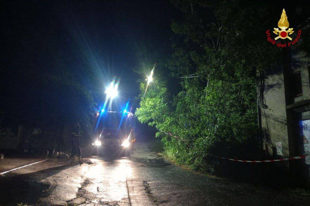 Maltempo nel Vco, vigili del fuoco al lavoro