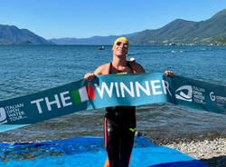 francesco costa traversata dei castelli 2025 maccagno italian open water tour