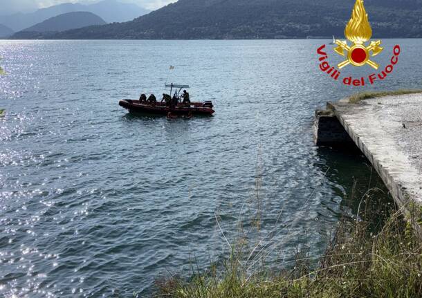 Le ricerche del 21enne scomparso nel lago a Caldè