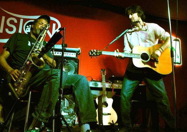 Lorenzo Bertocchini & Charlie Yelverton