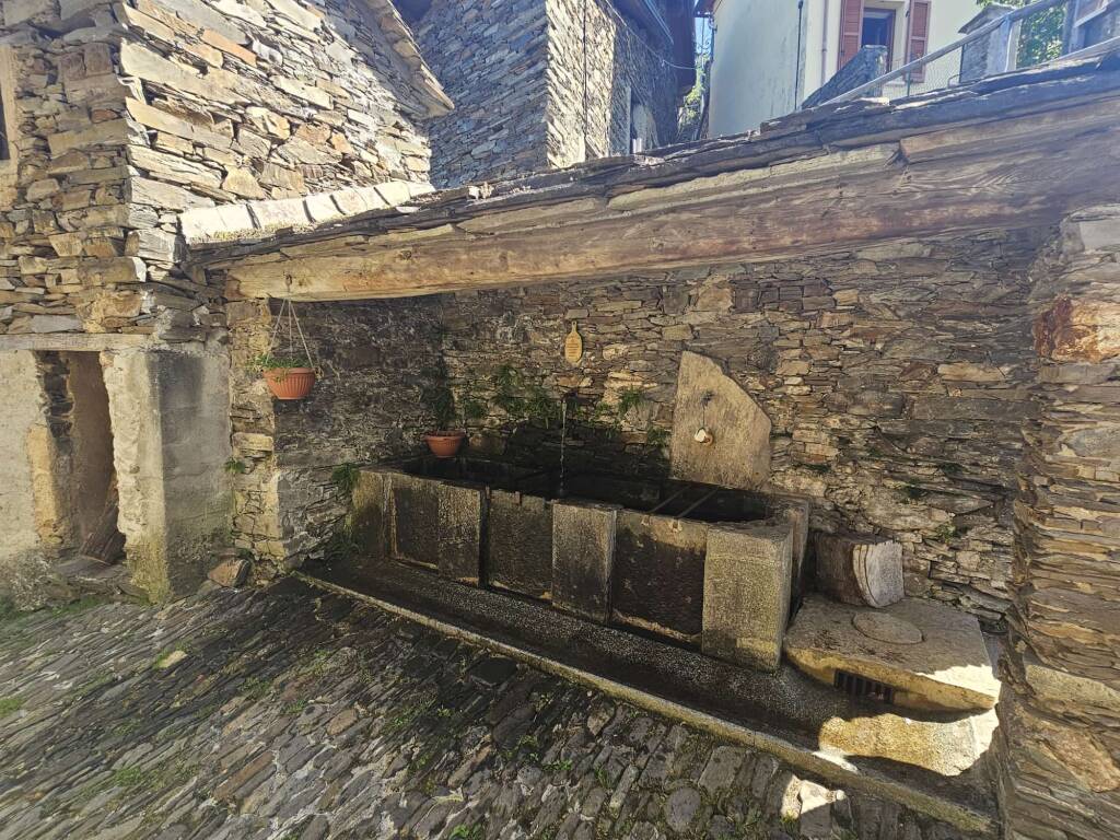 Monteviasco, il giorno della ripartenza della funivia