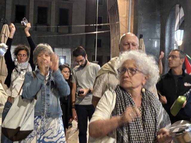Quarta domenica con le pentole per Gaza
