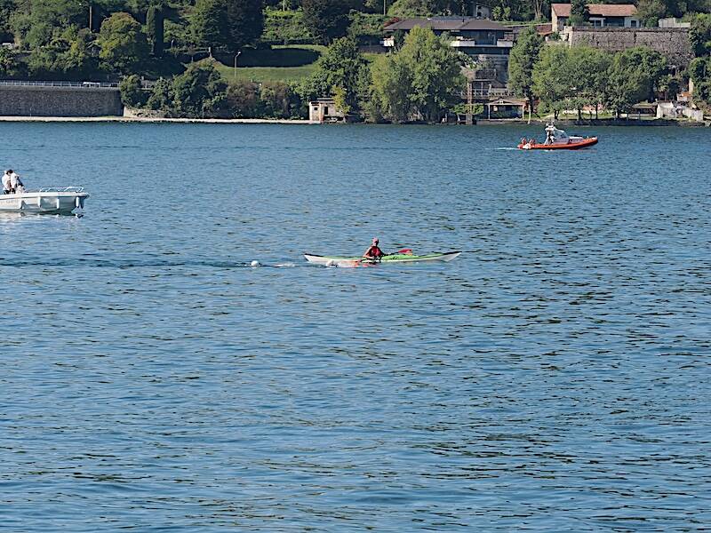 traversata lago maggiore angera arona